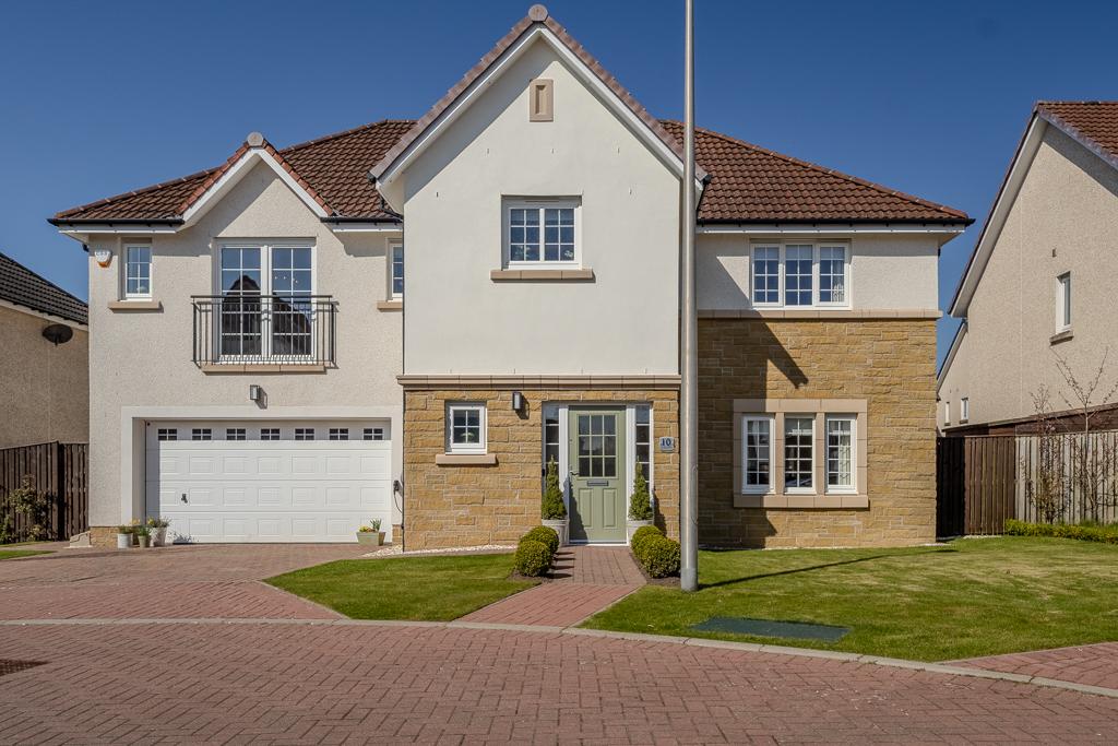 Tom Johnston Way, Woodilee, Lenzie, G66 3JU