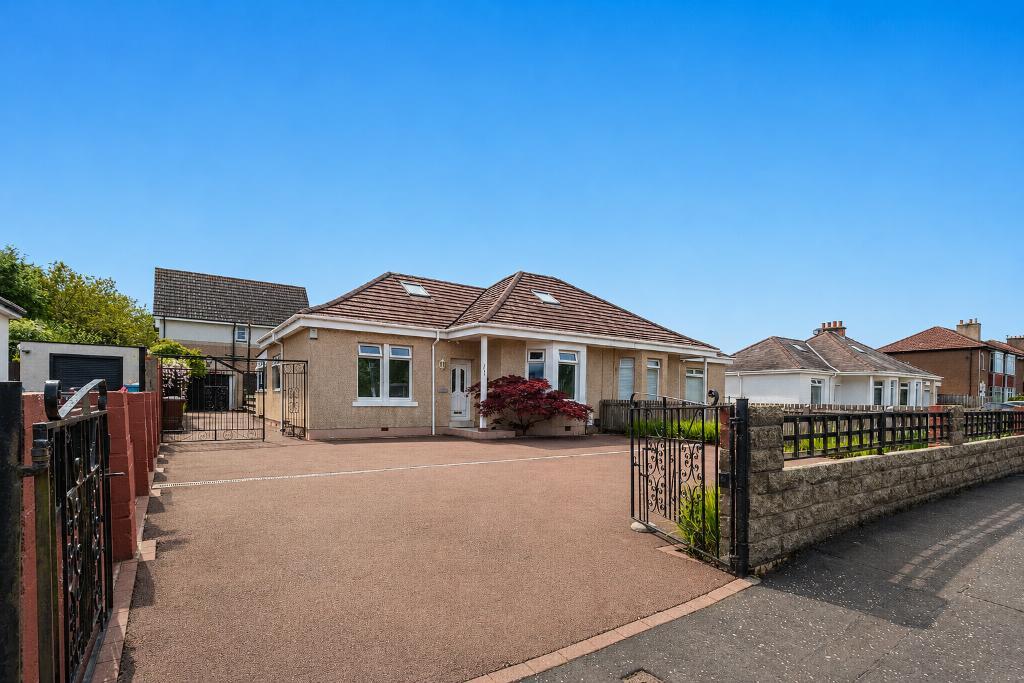Lochend Road, Stepps, Gartcosh, North Lanarkshire, G69 8BE
